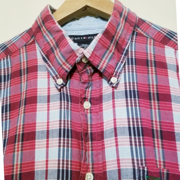 Y2K 2001 Tommy Hilfiger shirt - Picture 3 of 8